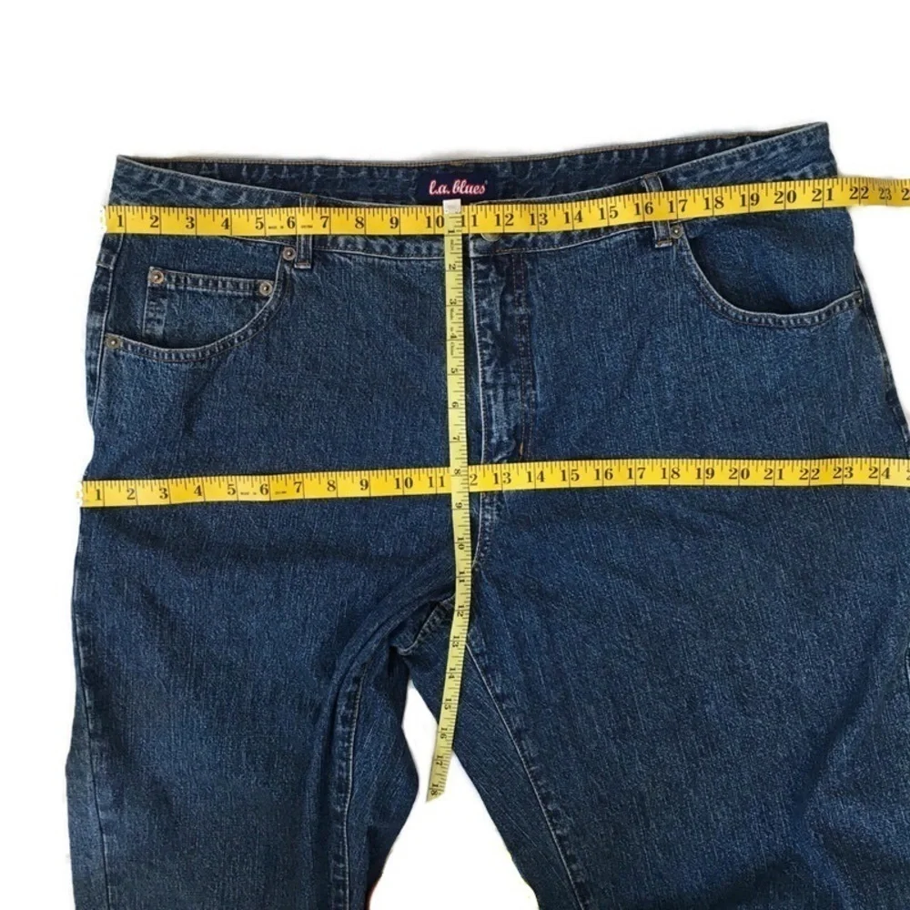 LA Blues (Fashion Bug) Medium Wash Women’s Plus Plus 28” Inseam 22WP